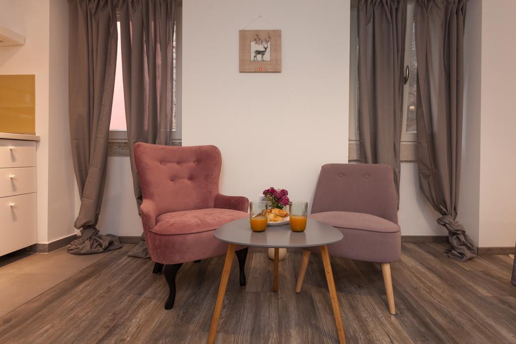 Apartments And Rooms Hey Ρόβινι Εξωτερικό φωτογραφία