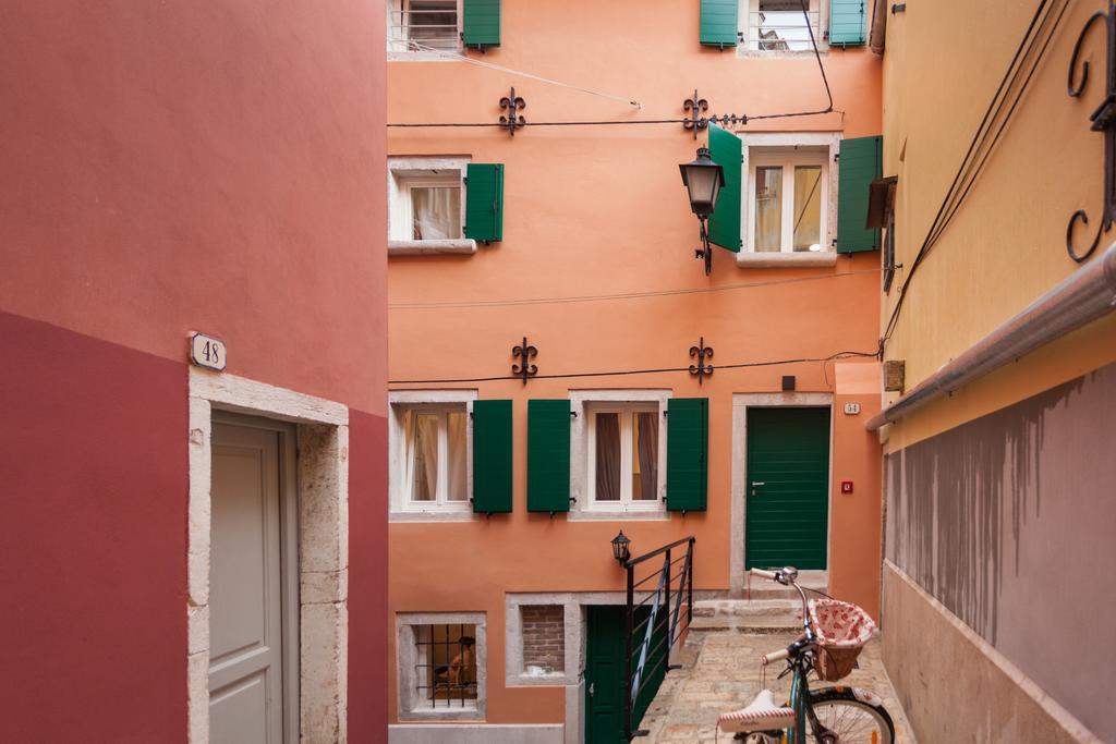 Apartments And Rooms Hey Ρόβινι Εξωτερικό φωτογραφία