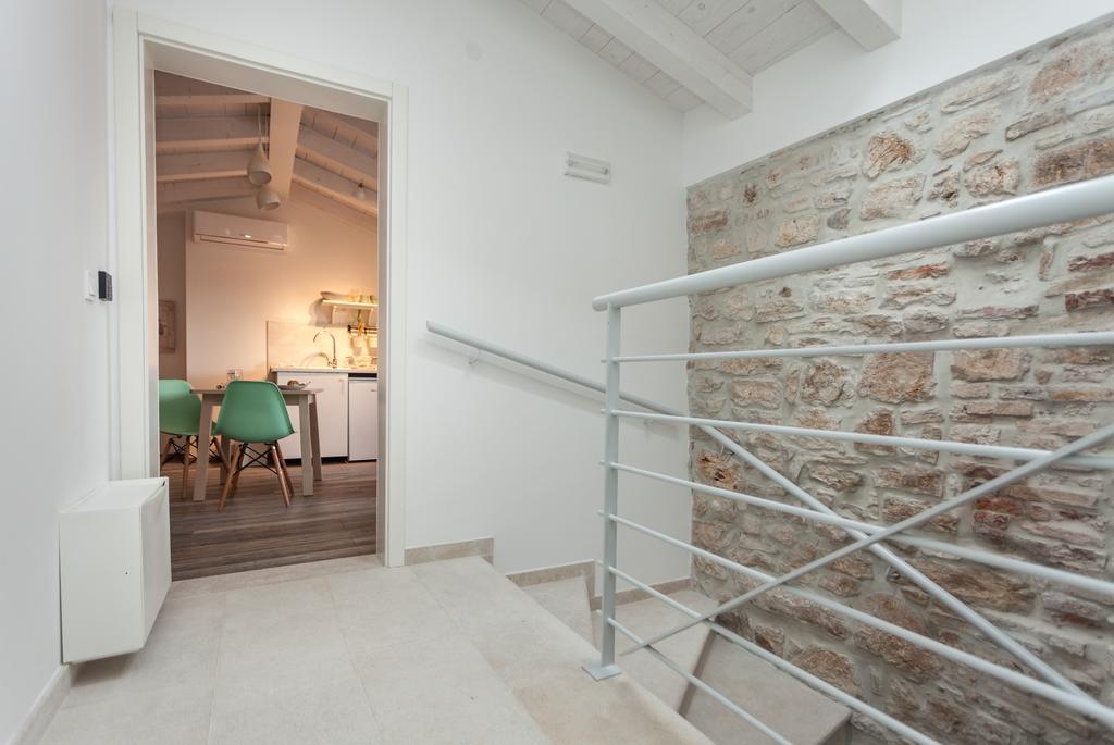 Apartments And Rooms Hey Ρόβινι Εξωτερικό φωτογραφία