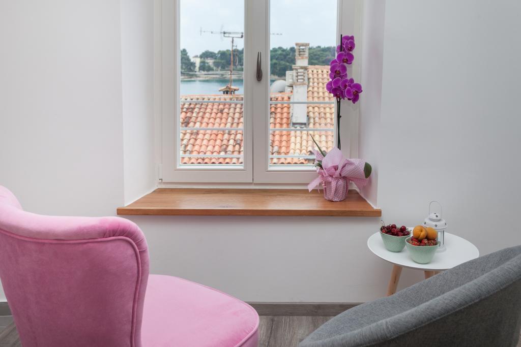 Apartments And Rooms Hey Ρόβινι Εξωτερικό φωτογραφία