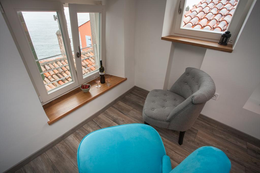 Apartments And Rooms Hey Ρόβινι Εξωτερικό φωτογραφία