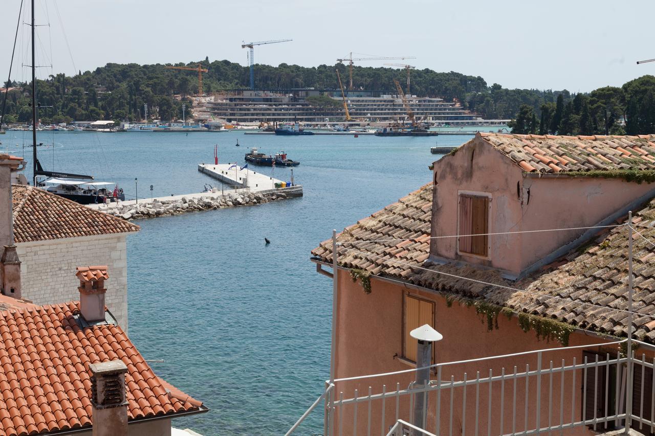 Apartments And Rooms Hey Ρόβινι Εξωτερικό φωτογραφία