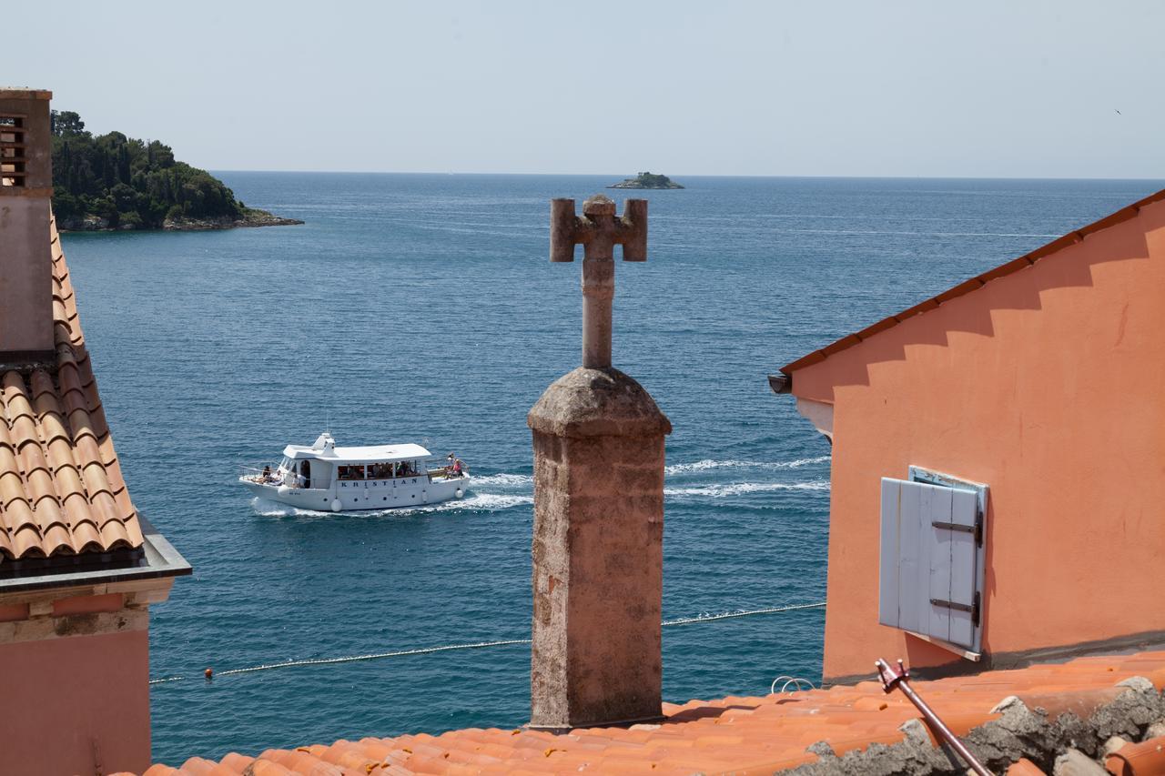 Apartments And Rooms Hey Ρόβινι Εξωτερικό φωτογραφία